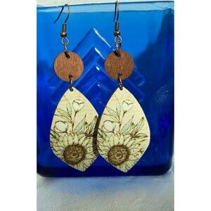 Earrings Teardrop Wooden Nature Design Very Lightweight Dangle Stylish Unique
